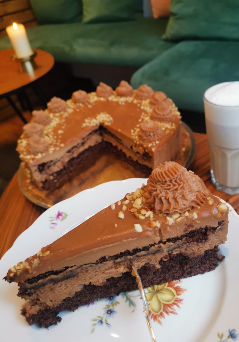 Nougat Schokoladentorte